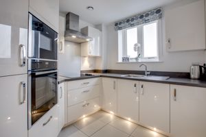 Photo 6- click for photo gallery